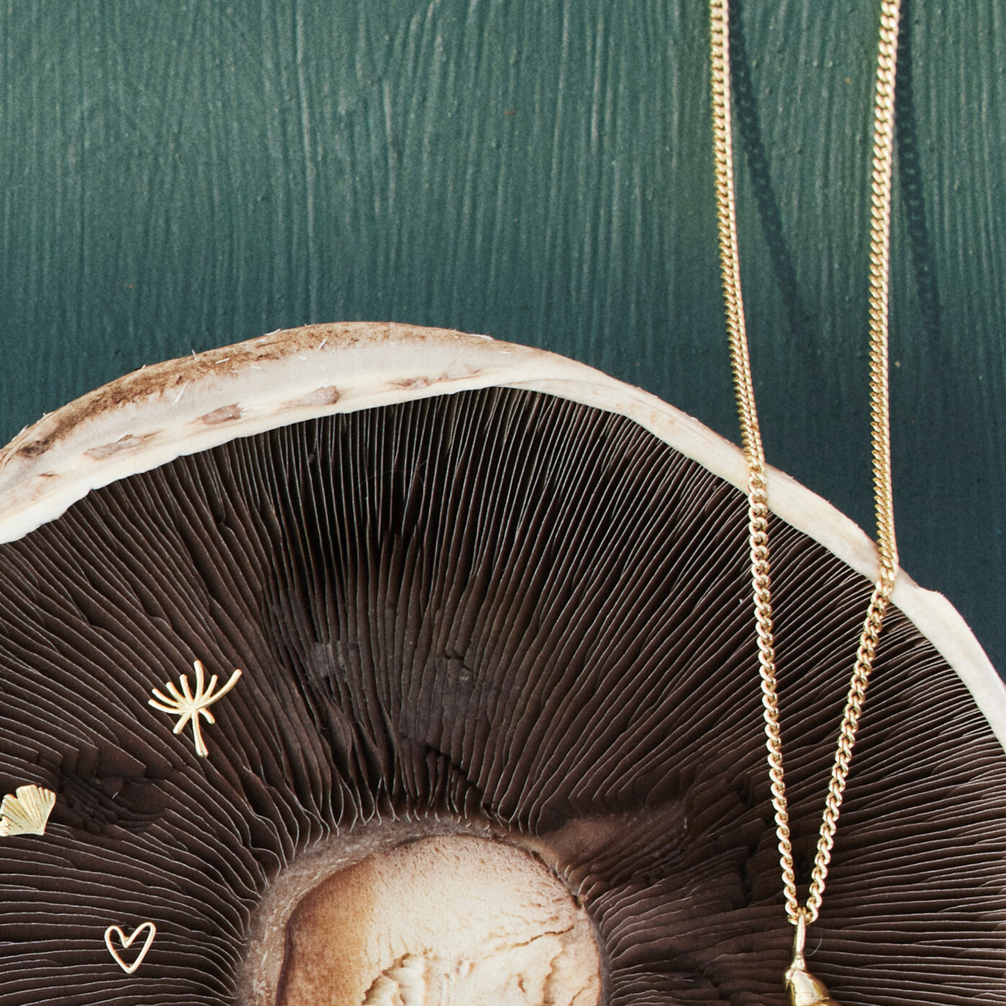 Massiv 18 karat guldhalskæde i genbrugsguld