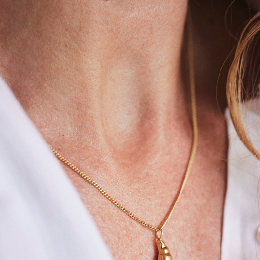 Massiv guldhalskæde 18 karat genanvendt guld