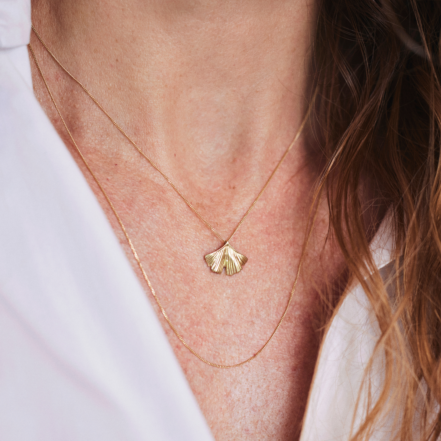 Sytrådshalskæde i massivt genanvendt guld 18 karat